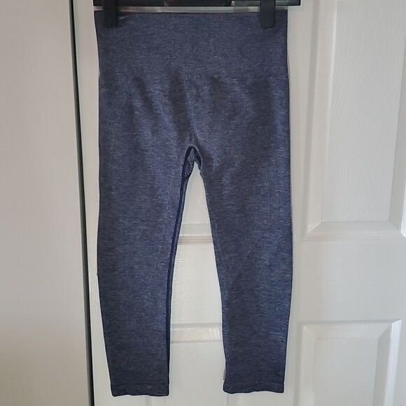 Athletic Works leggings 2 pack - Picture 4 of 6